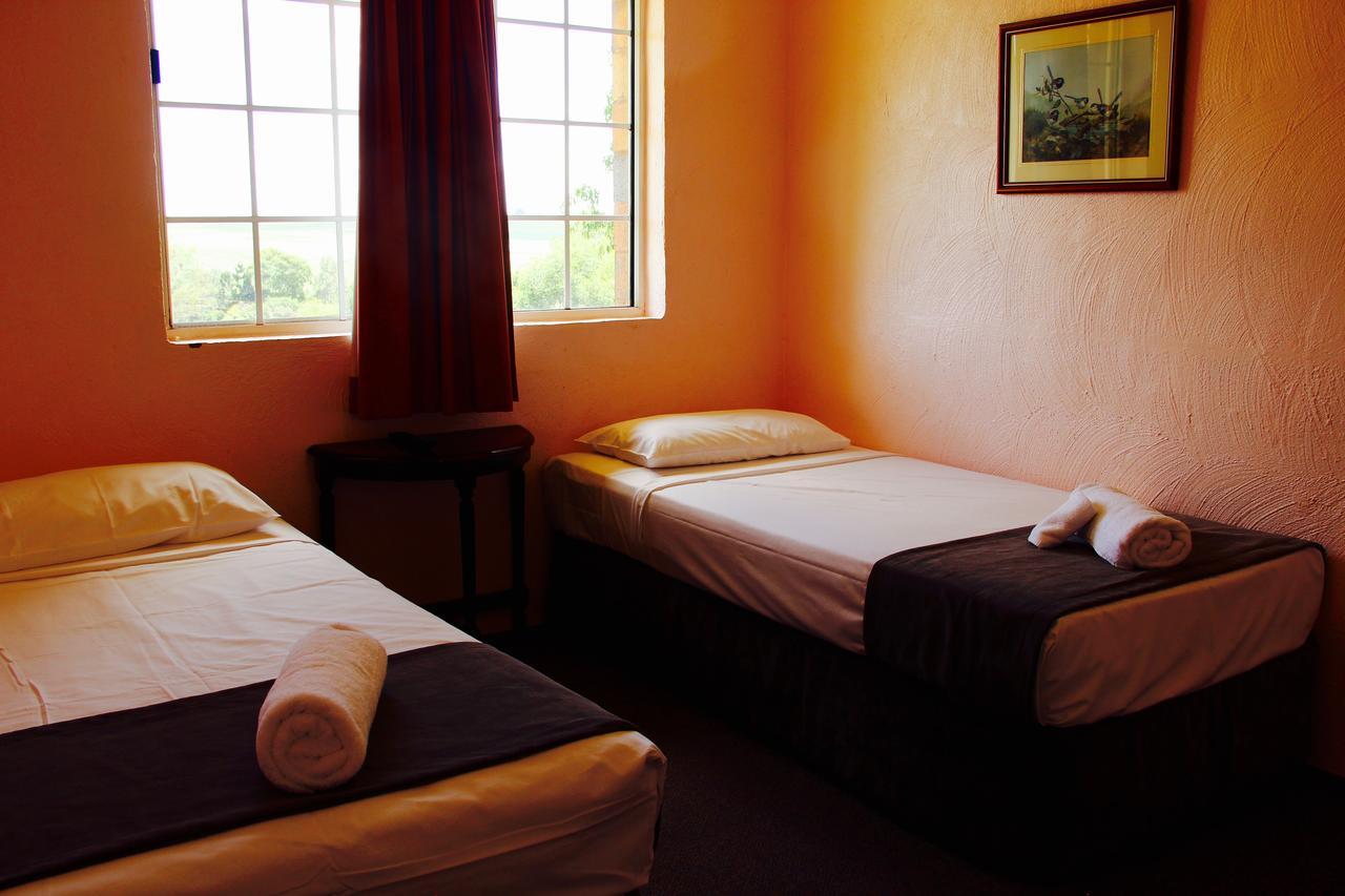 Childers Gateway Motor Inn Kültér fotó