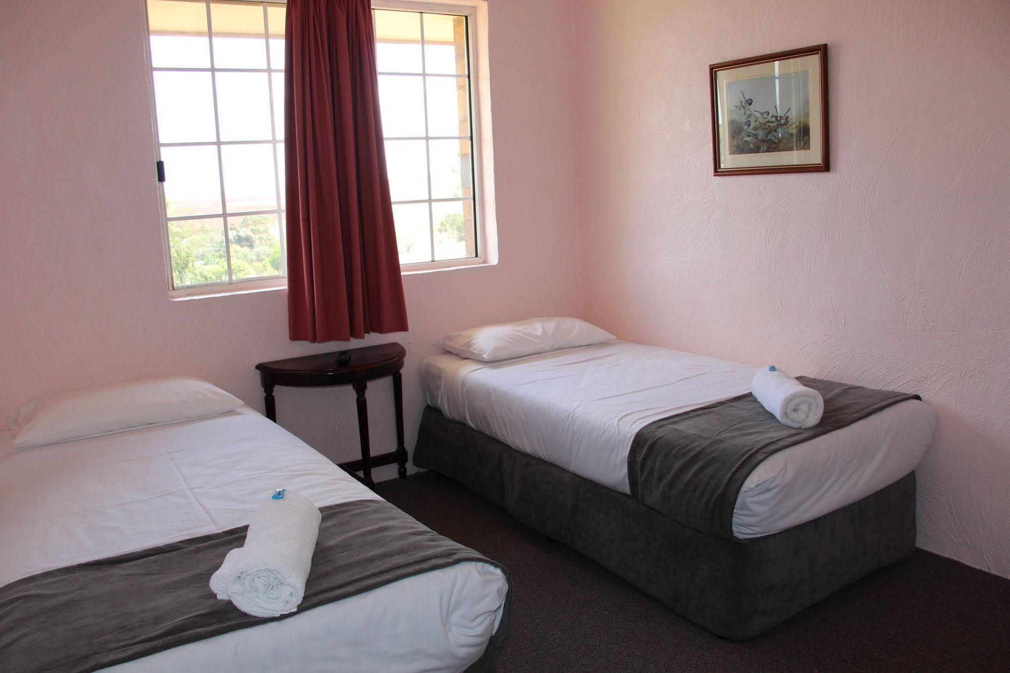 Childers Gateway Motor Inn Kültér fotó