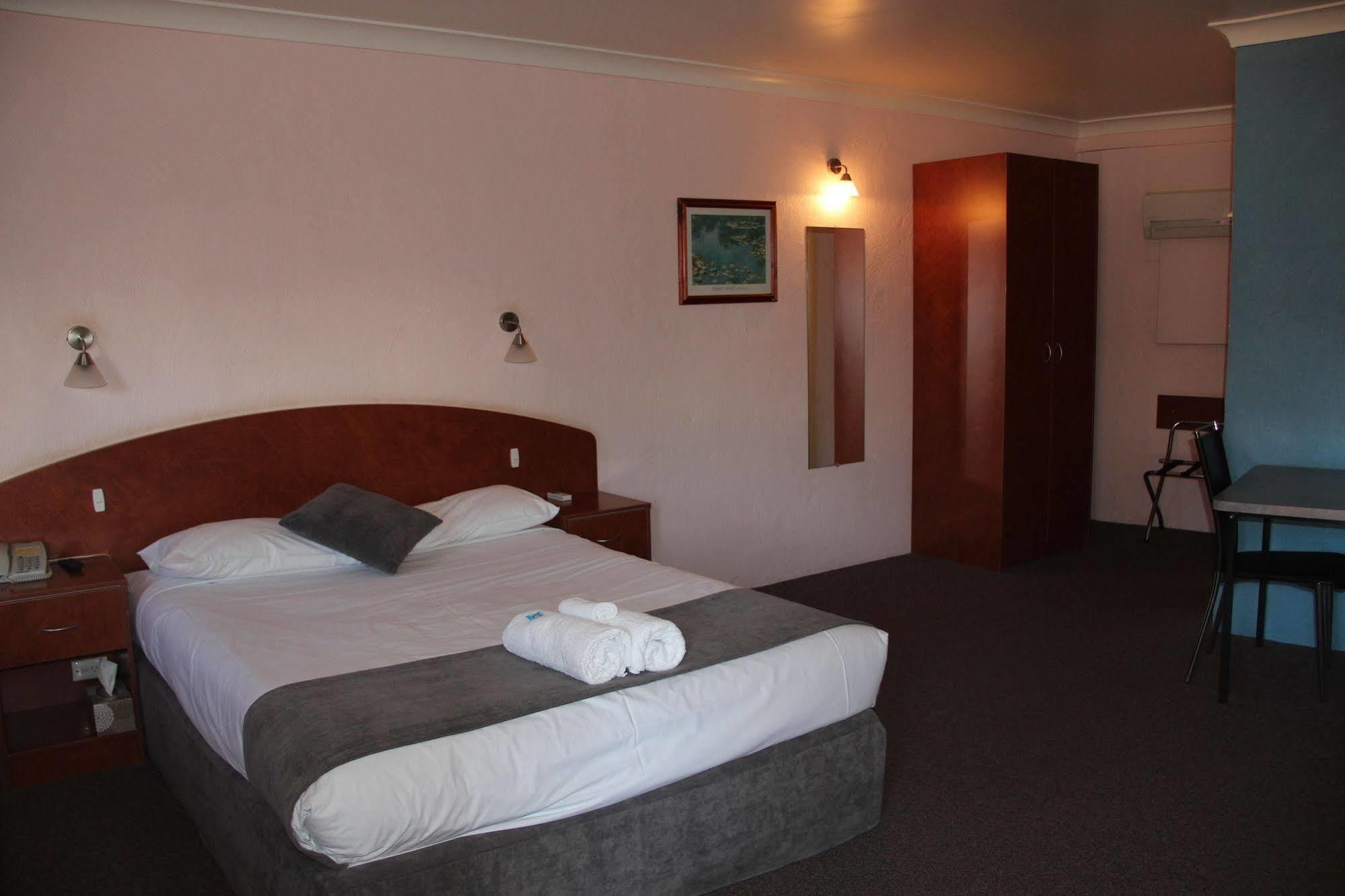 Childers Gateway Motor Inn Kültér fotó