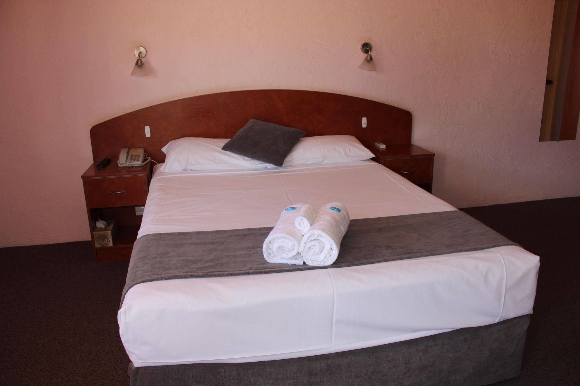 Childers Gateway Motor Inn Kültér fotó