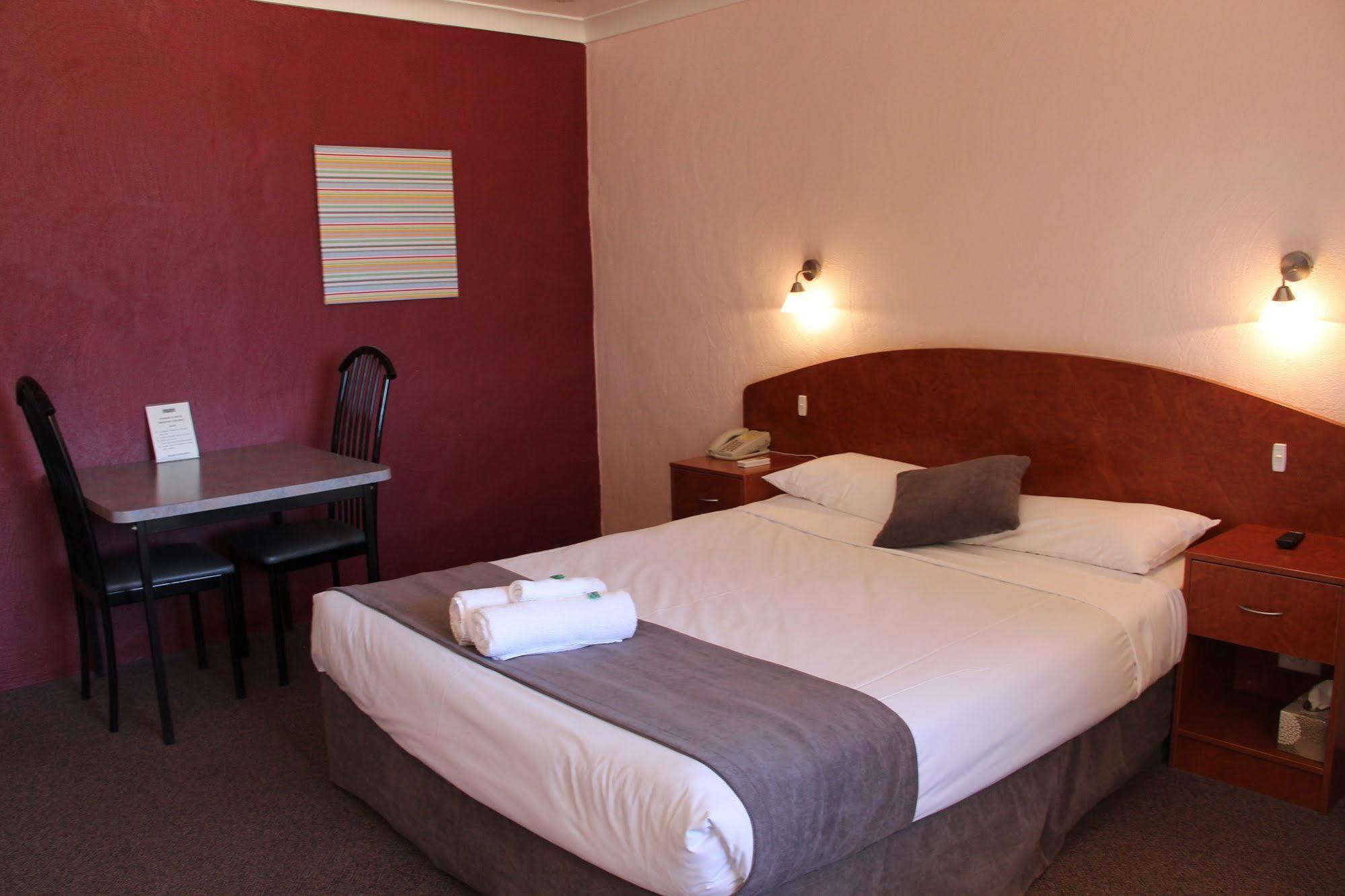 Childers Gateway Motor Inn Kültér fotó
